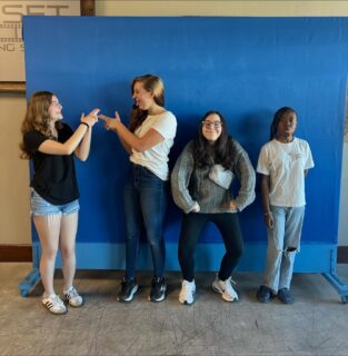 Saturday actors are in the building today!!!✨