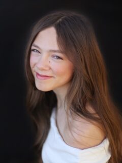 Two more signed! Congrats to OSAS students @reaganmbrady & @peytonmbrady on getting signed by @bankstontalent ☀️