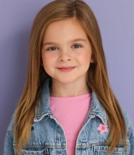 Proud of this actress! Congrats to OSAS student @piperbrookeh on her booking for an independent feature film & short film booking!!✨